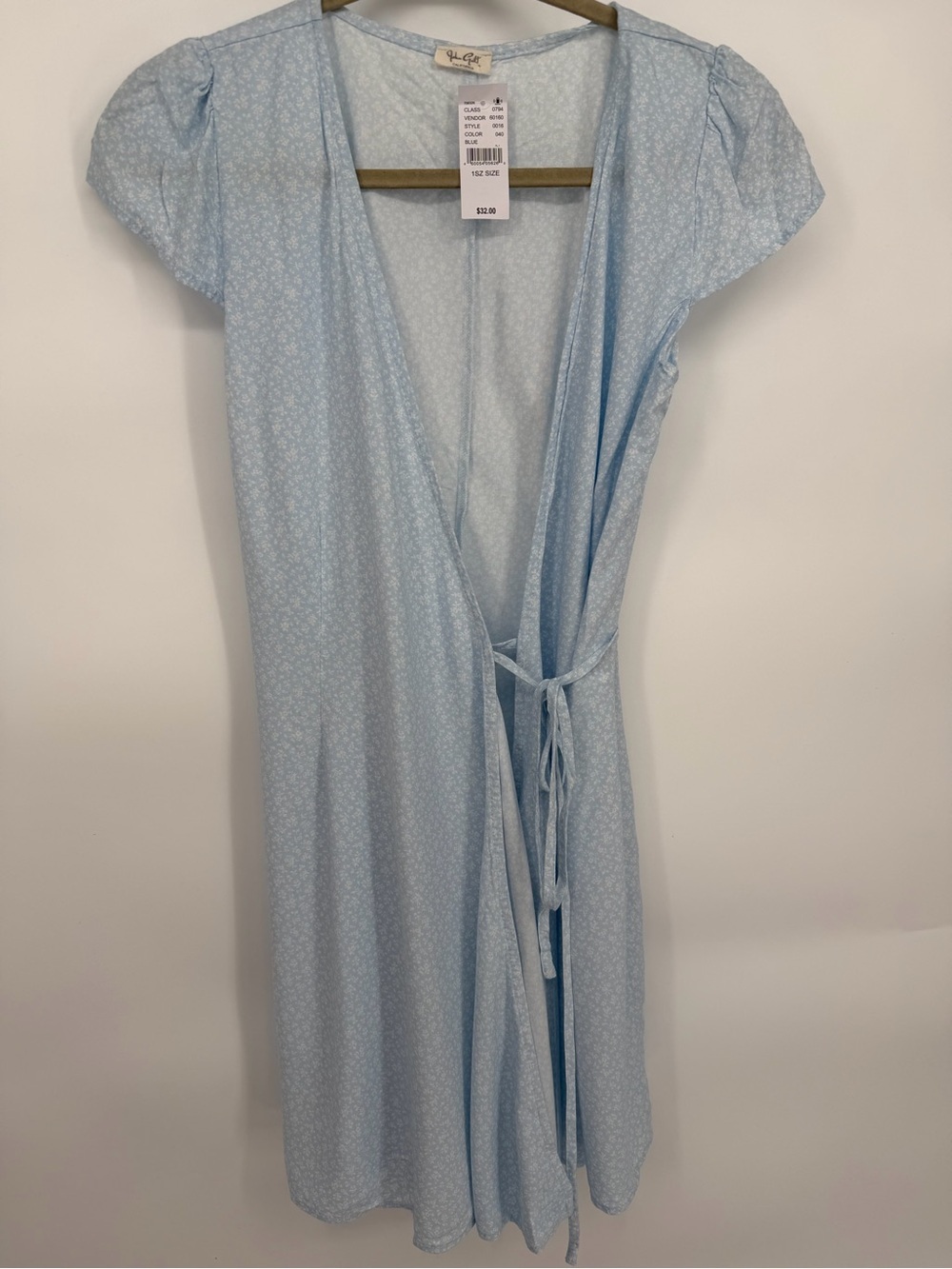 Brandy Melville Light Blue Floral Wrap Robe